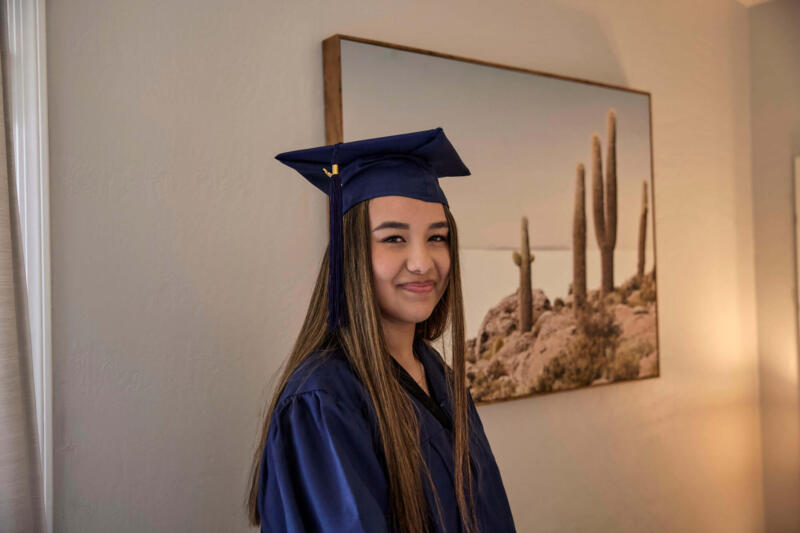 Chica que se ha graduado